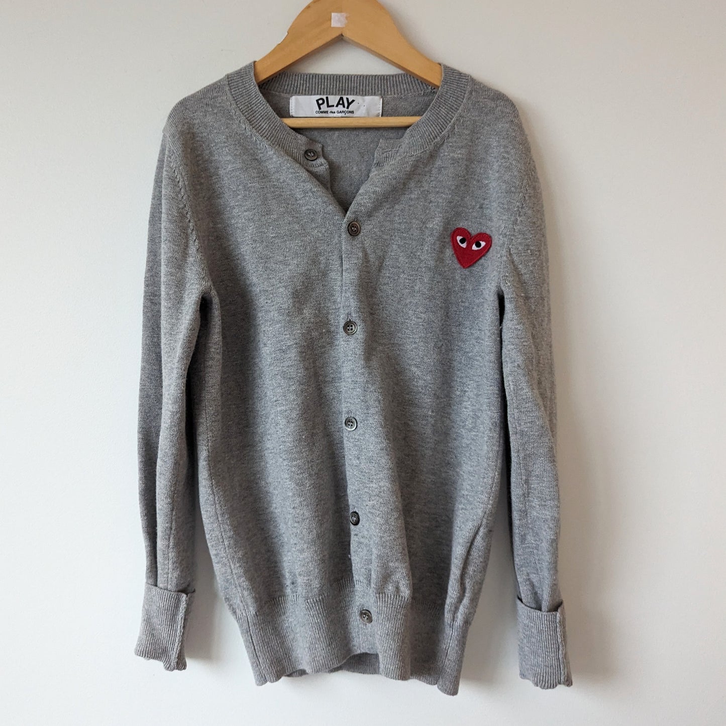 Play by Comme des Garçons Cardigan • 8-9 Years